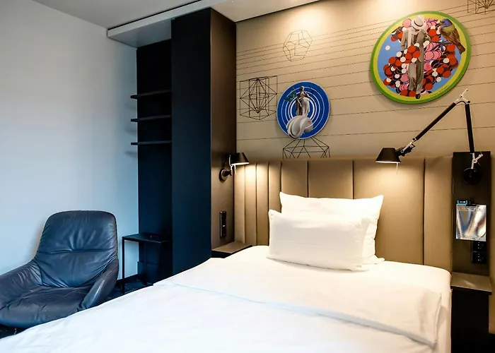 One Westbahnhof Hotel 3*