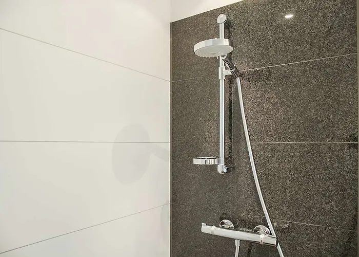 ホテル One Wien-westbahnhof 3*